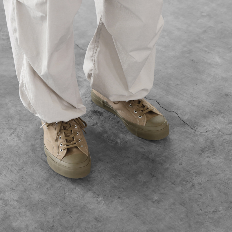 LOWTRAINER KHAKI_6