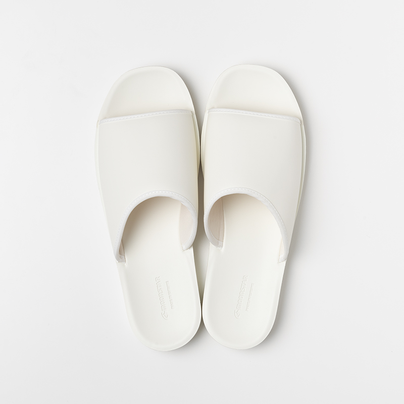 LAZY WHITE_5