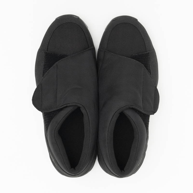 ET006 UNIVE BLACK_5